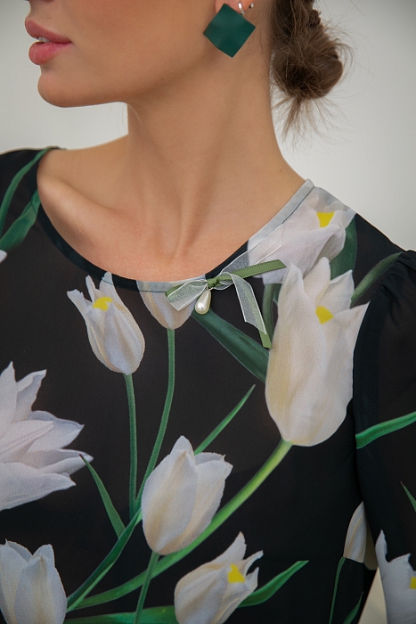 Саманта. Блузка из шифона с принтом тюльпаны оптом от производителя RITINI