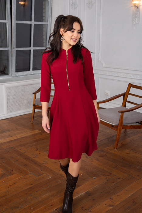 Флим, приталенное платье с расклешенной юбкой, бордовый цвет 