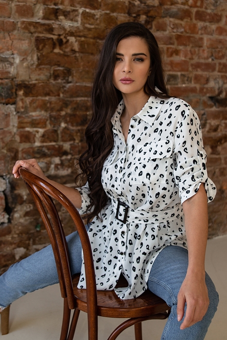 Ланс, удлиненная блузка-рубашка с поясом 
