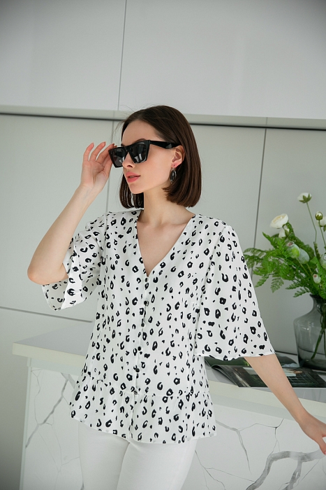 Нурри модная блузка из вискозы с широкими рукавами оптом от производителя RITINI